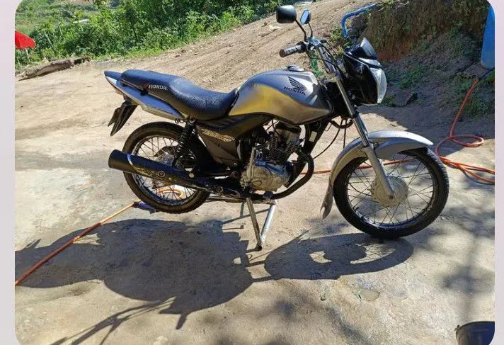 Titan 150 