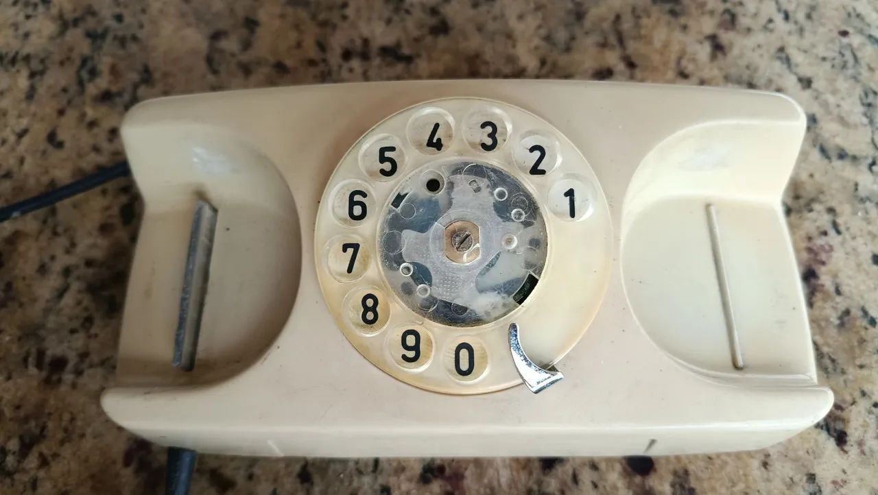 Telefone antigo 1 - Foto 3