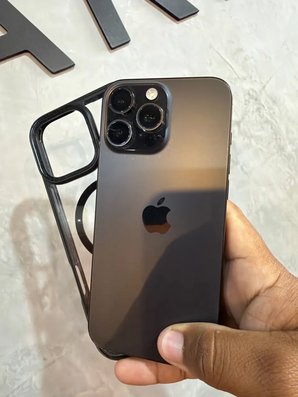 iPhone 16 Pro Max 256 - Foto 2