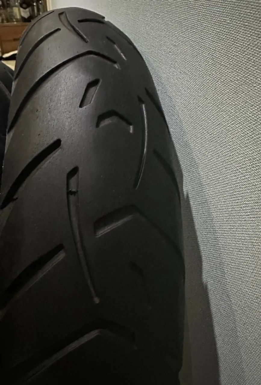 Pneu moto BMW GS Metzeler Tourance Next 120/70 R19 (alemao) usado - Dianteiro - Foto 5