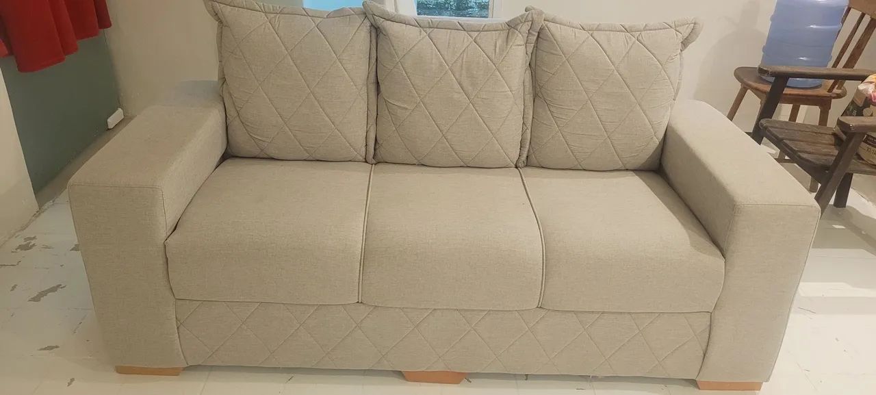 PAINEL DE TV BRANCO + SOFÁ CINZA