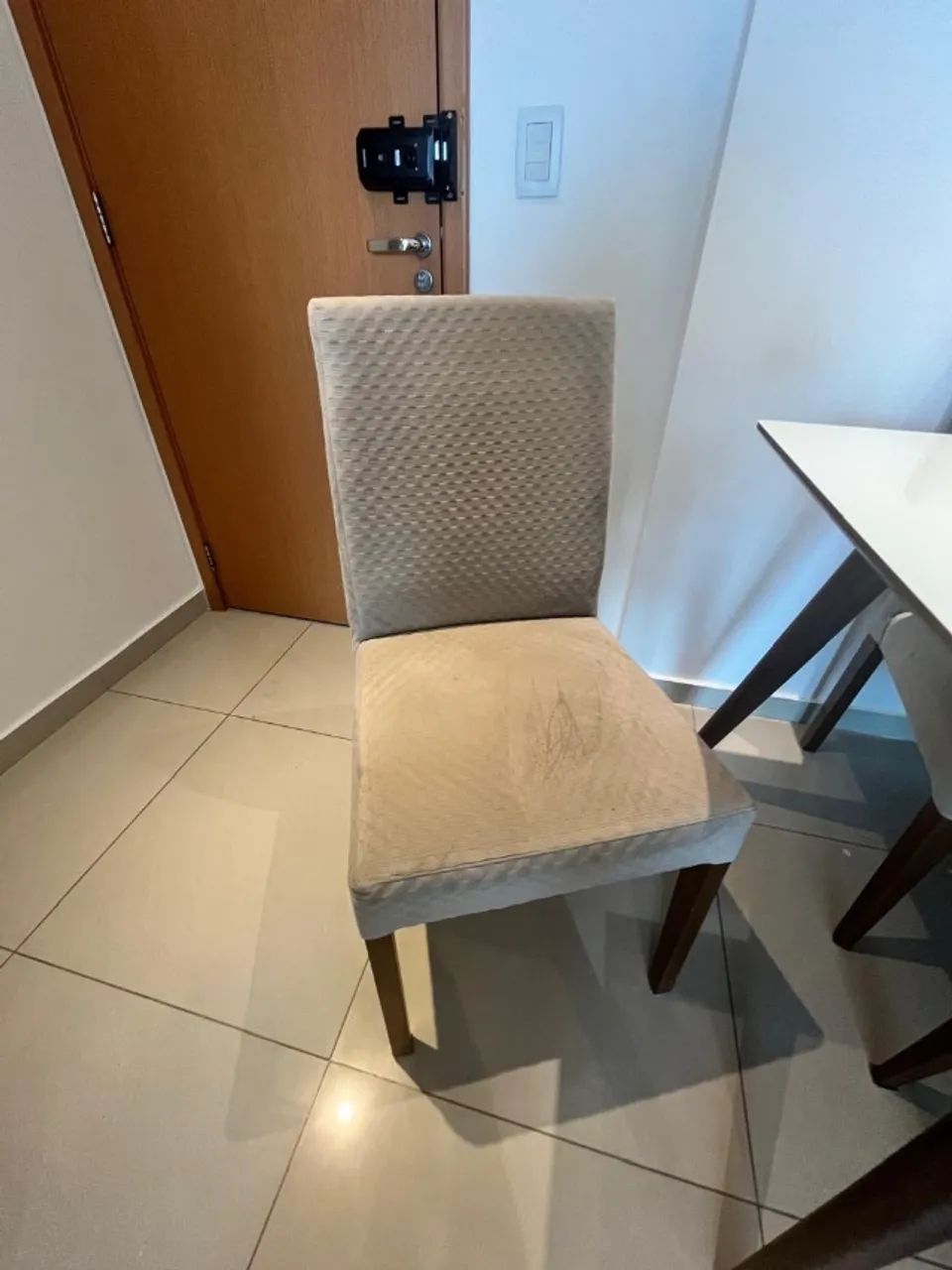 Conjunto mesa e cadeiras - Foto 3