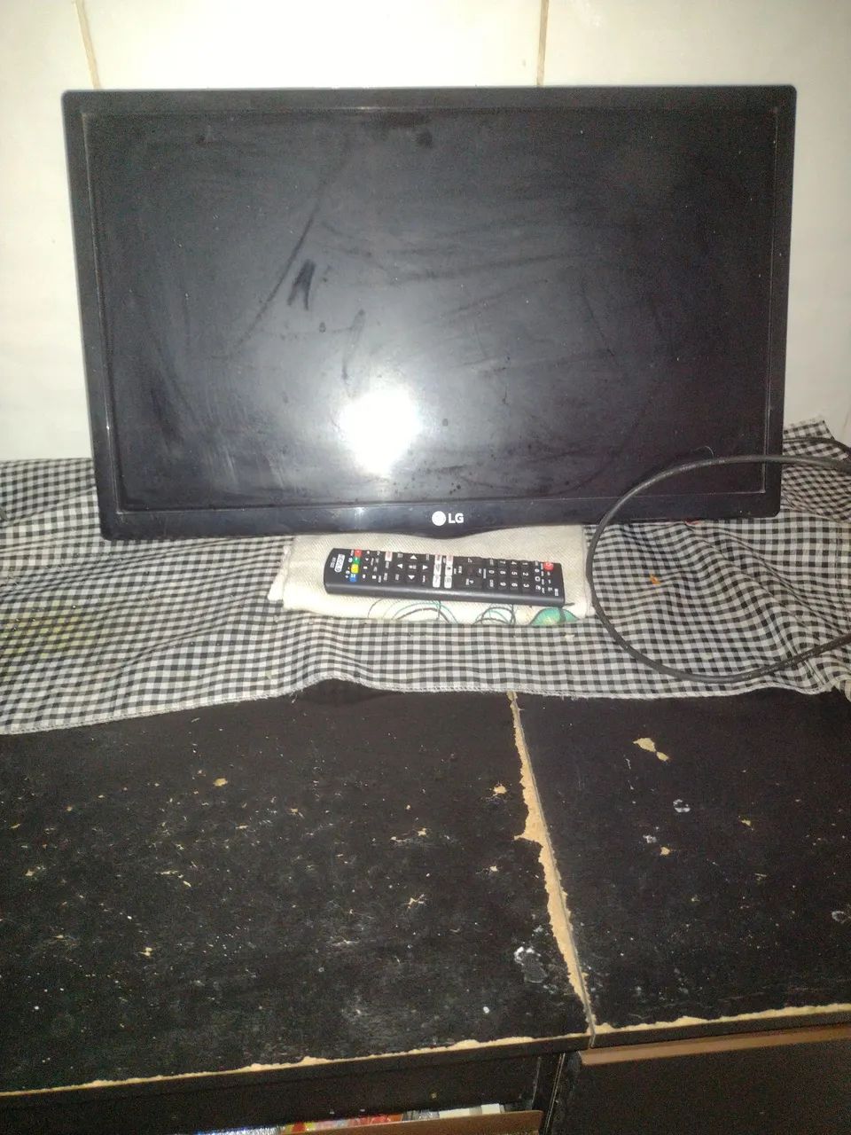 TV monitor LG 24 polegadas