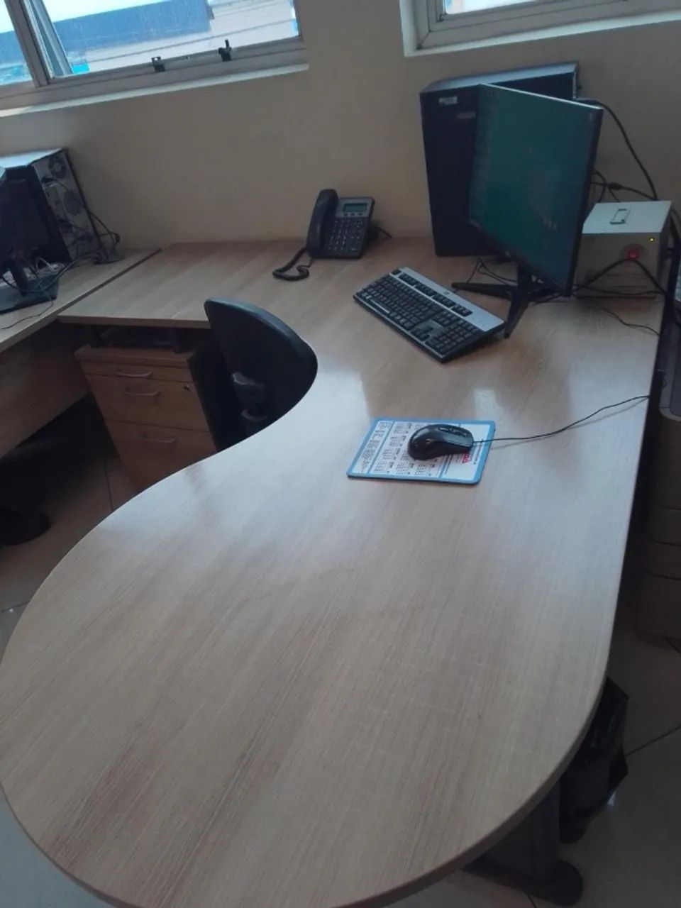 Mesa Angular Circular - Foto 5