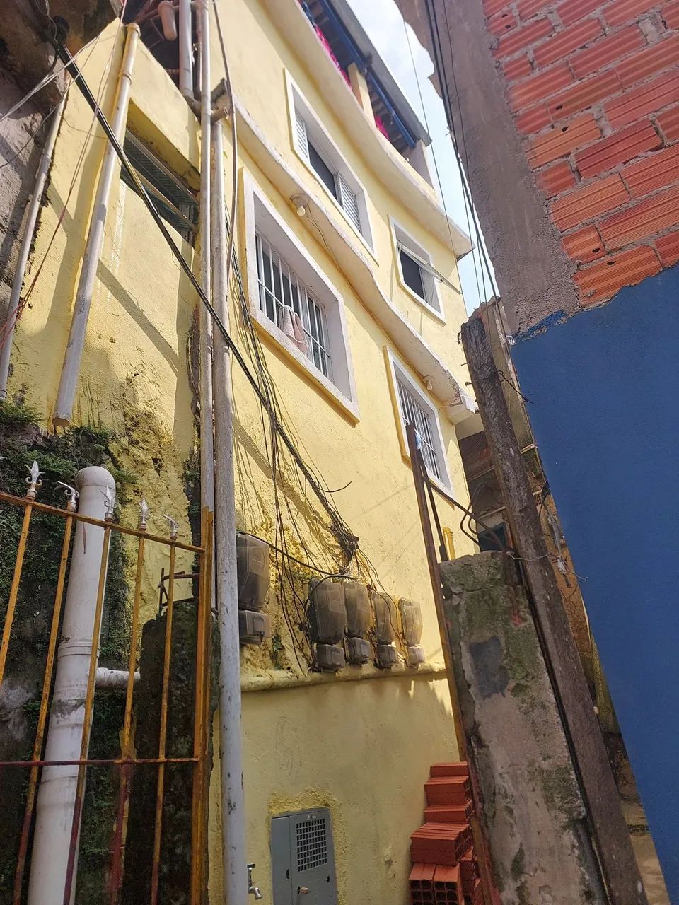 Casa em Viela