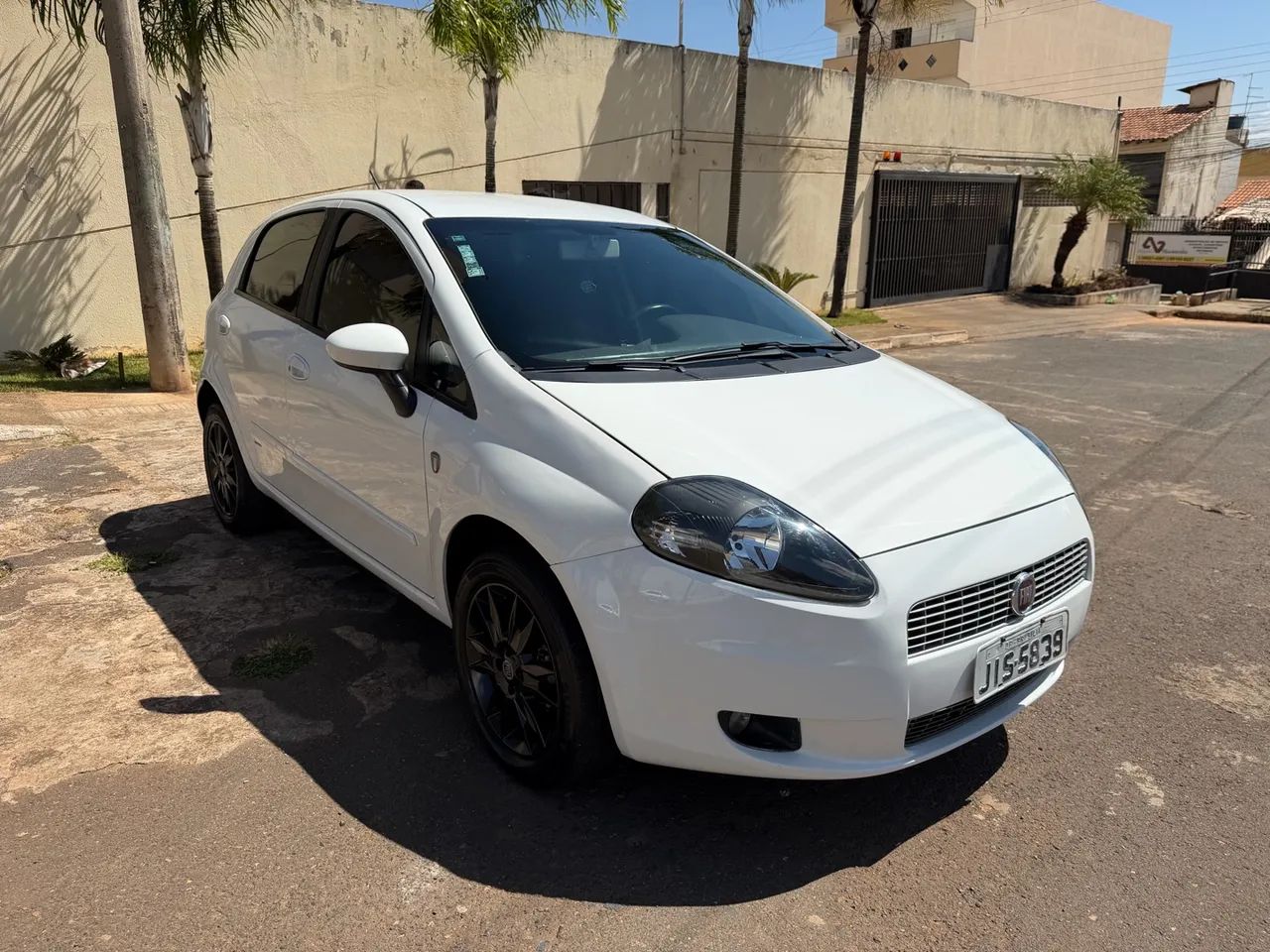 Fiat Punto 1.4 FIRE FLEX 8V 5P 2012
