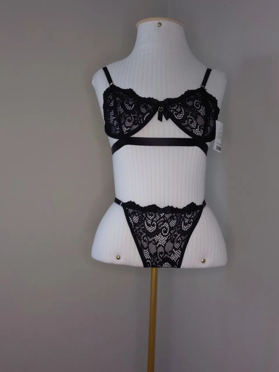 Manequim Busto com Pedestal - Foto 3