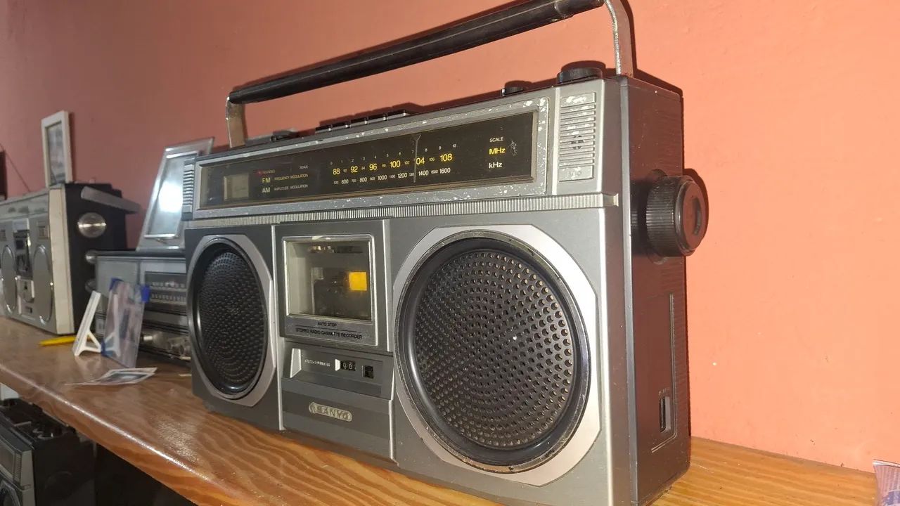 Radio SANYO  - Foto 3