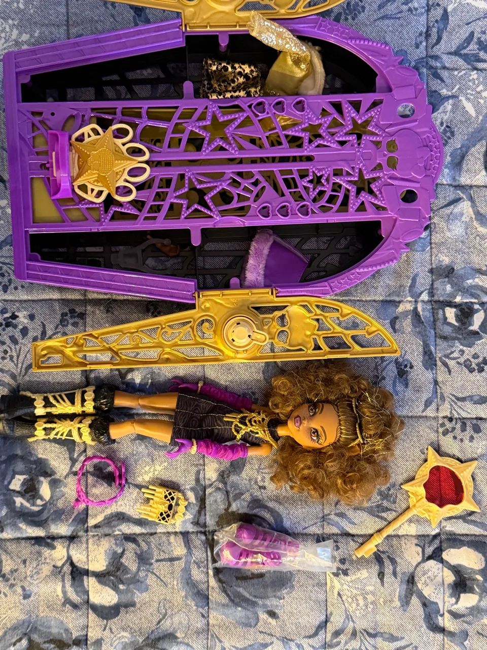 Clawdeen skulltimate secrets monster high 