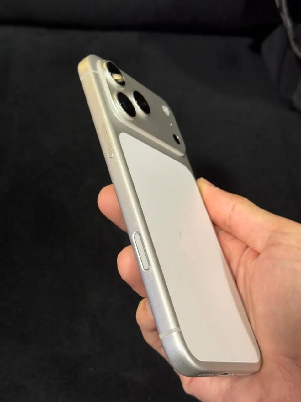 iPhone 17 Pro Max 256GB Prata Bateria 100% - Foto 2