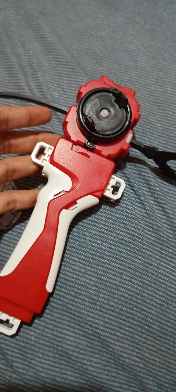 Beyblade novo  - Foto 4