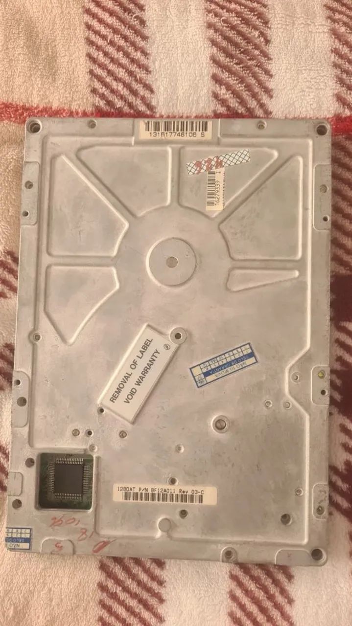 Vende-se HD Quantum 