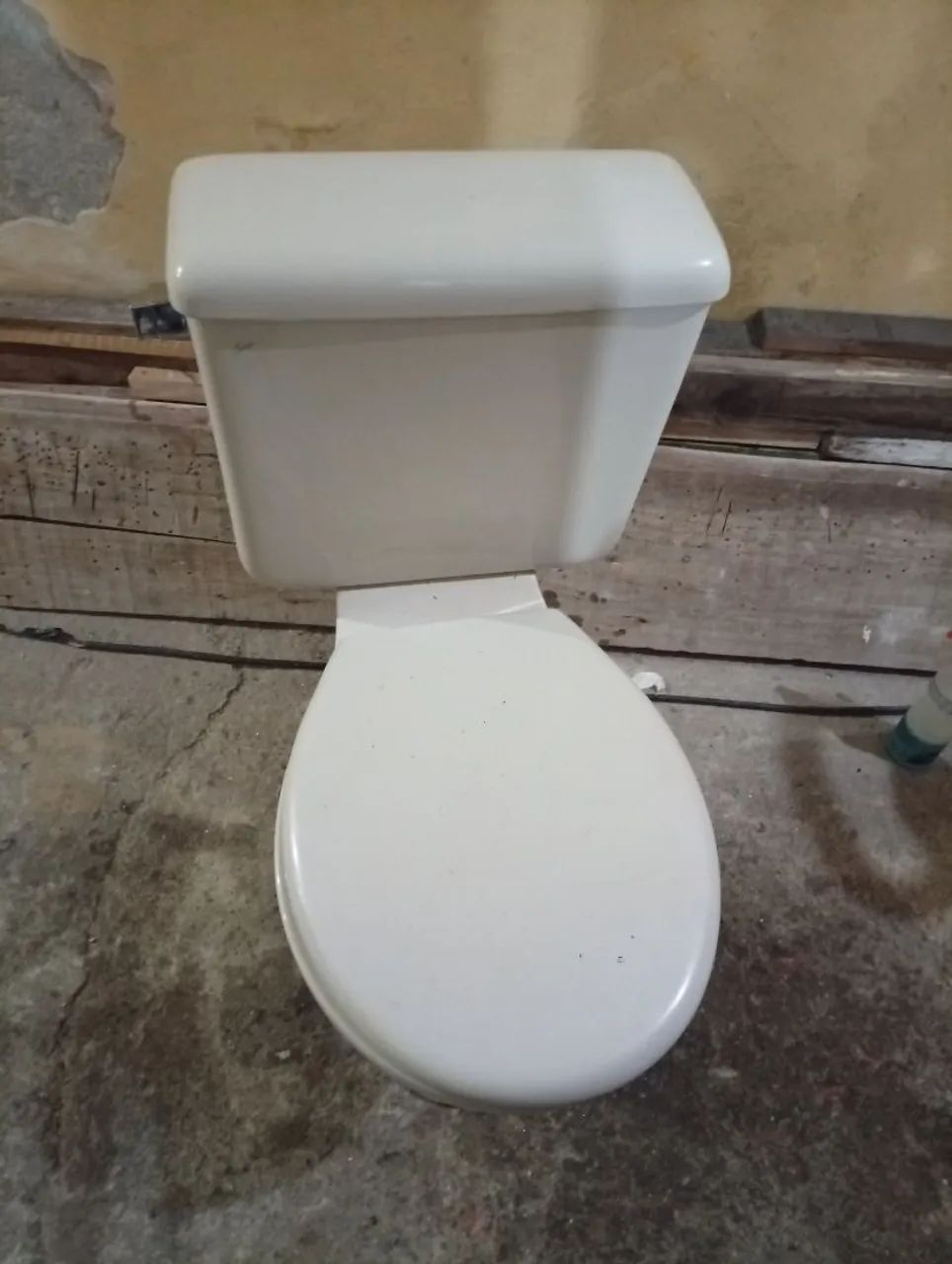 Vaso sanitário caixa acoplada  - Foto 4