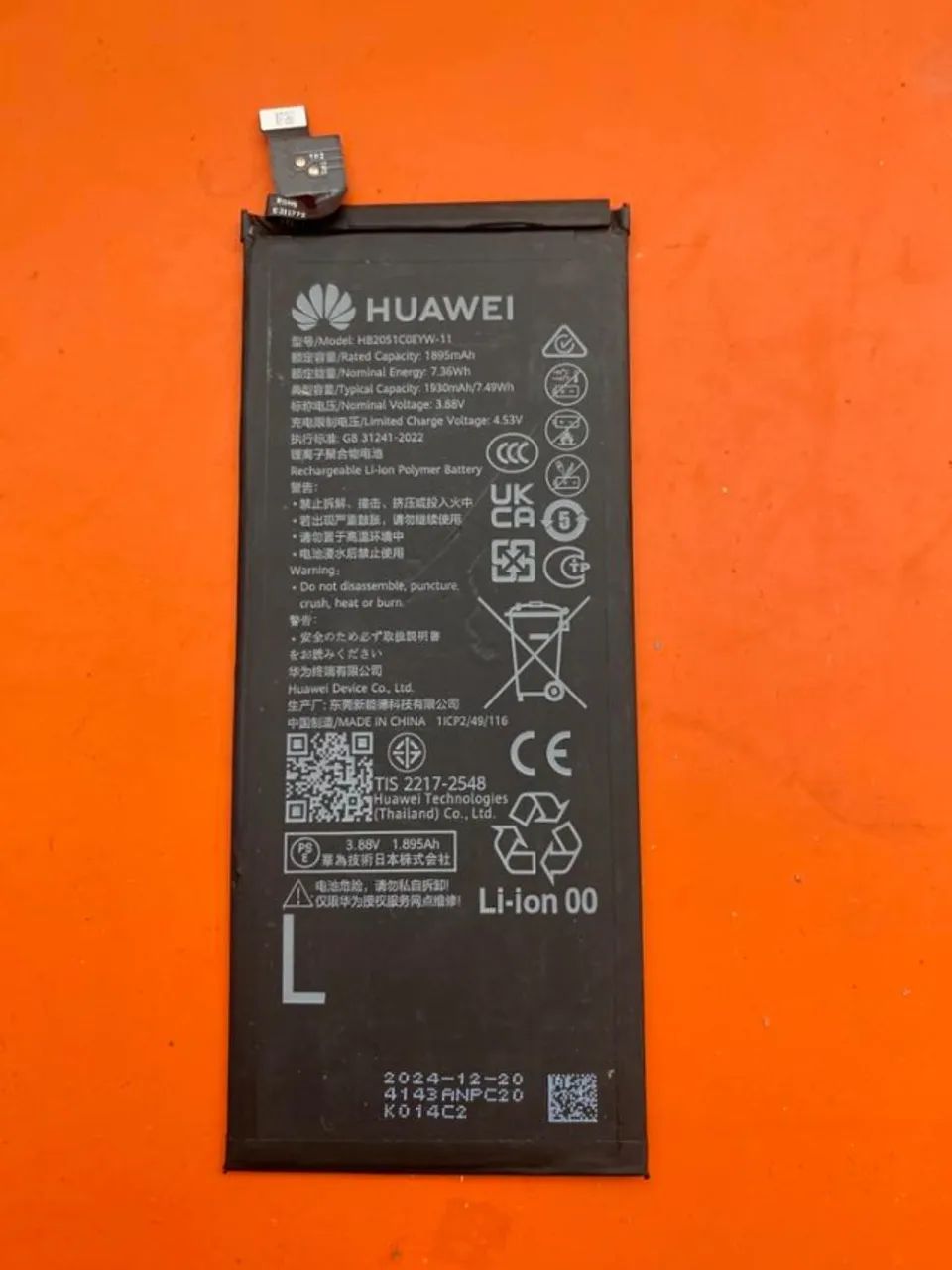 lote com 33 baterias originais Huawei Mate XT novas - Foto 2
