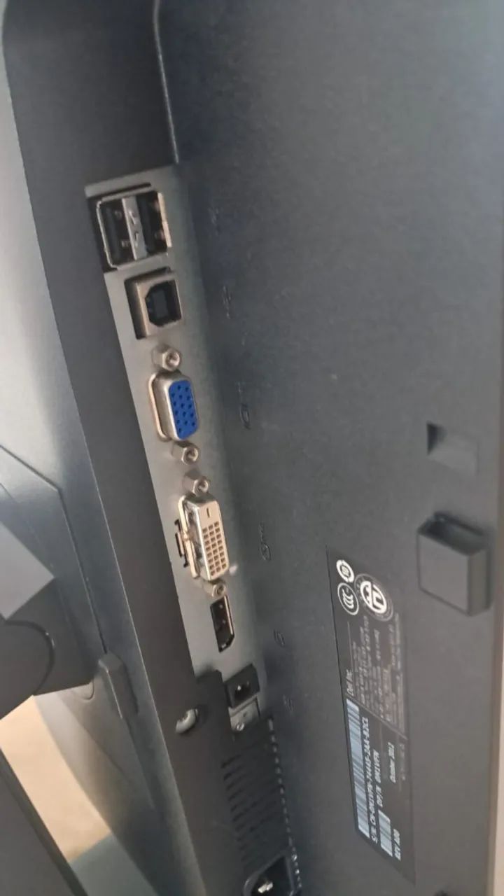 Monitor Dell 24" Ultrasharp Widescreen U2412m - Foto 5