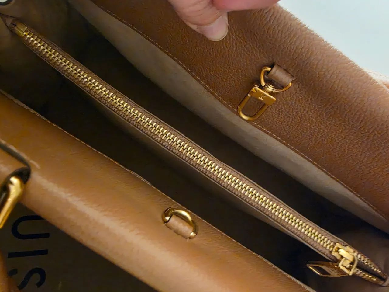 Bolsa Louis Vuitton Venus - original e impecavel - Foto 4