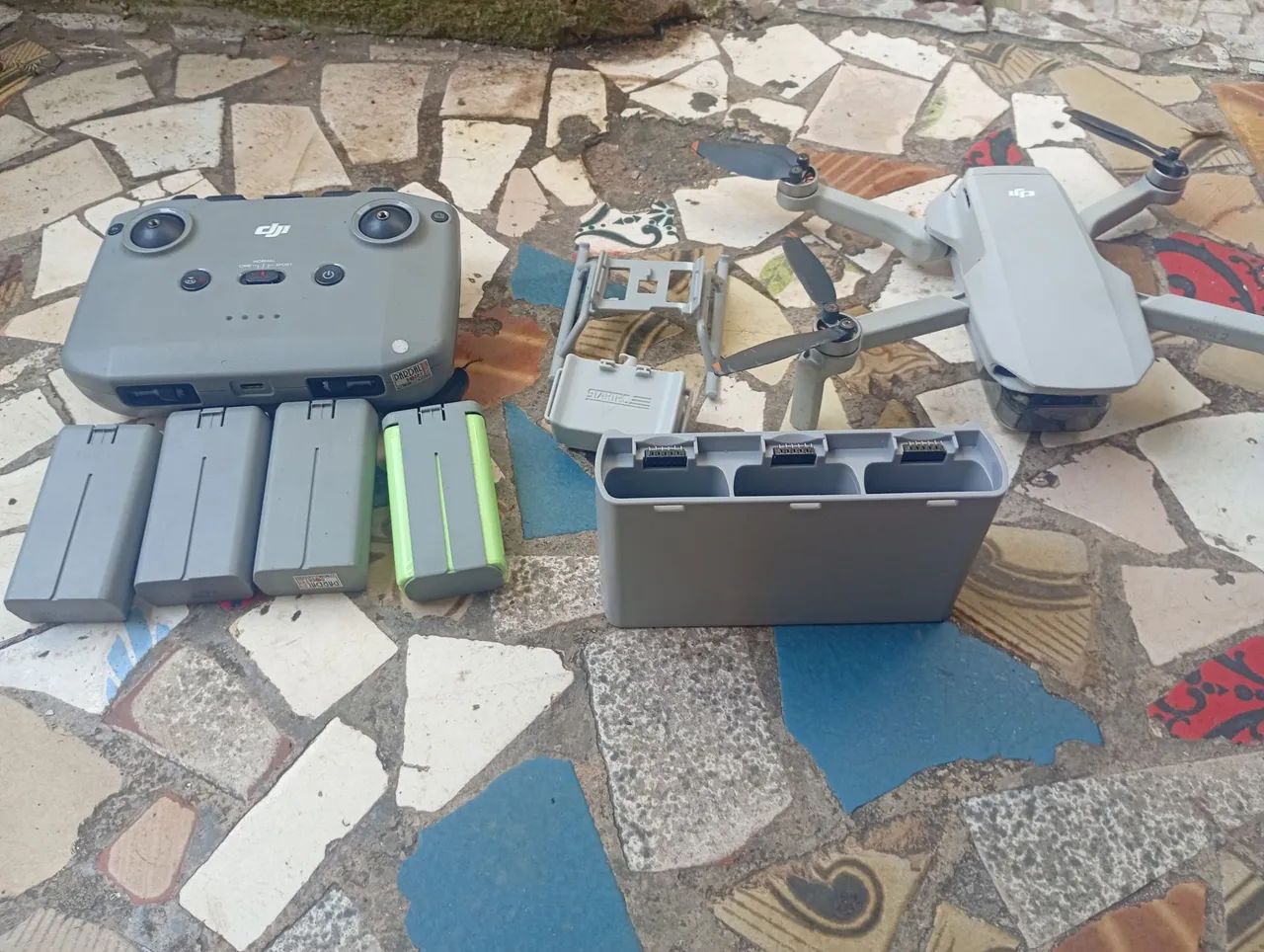 Drone dji mini 2 danificado - Foto 2