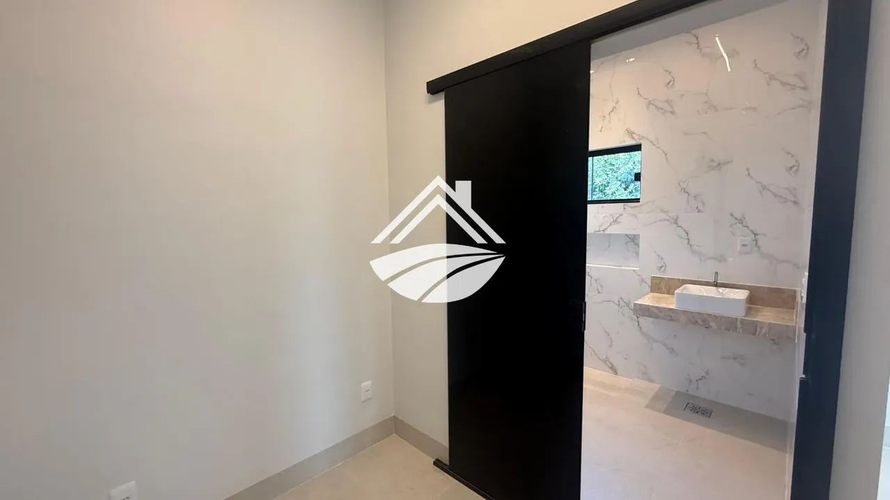 Sobrado para Venda em Palmas, Plano Diretor Sul, 3 dormitórios, 2 suítes, 4 banheiros, 2 v - Foto 7