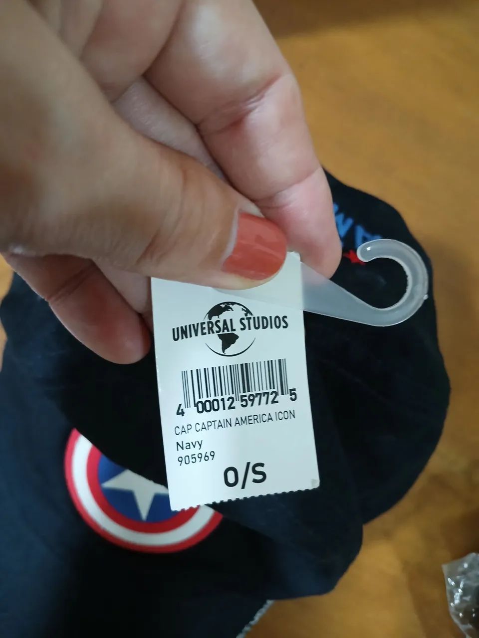 Boné ajustável do Capitão América da Universal Studios - Foto 3