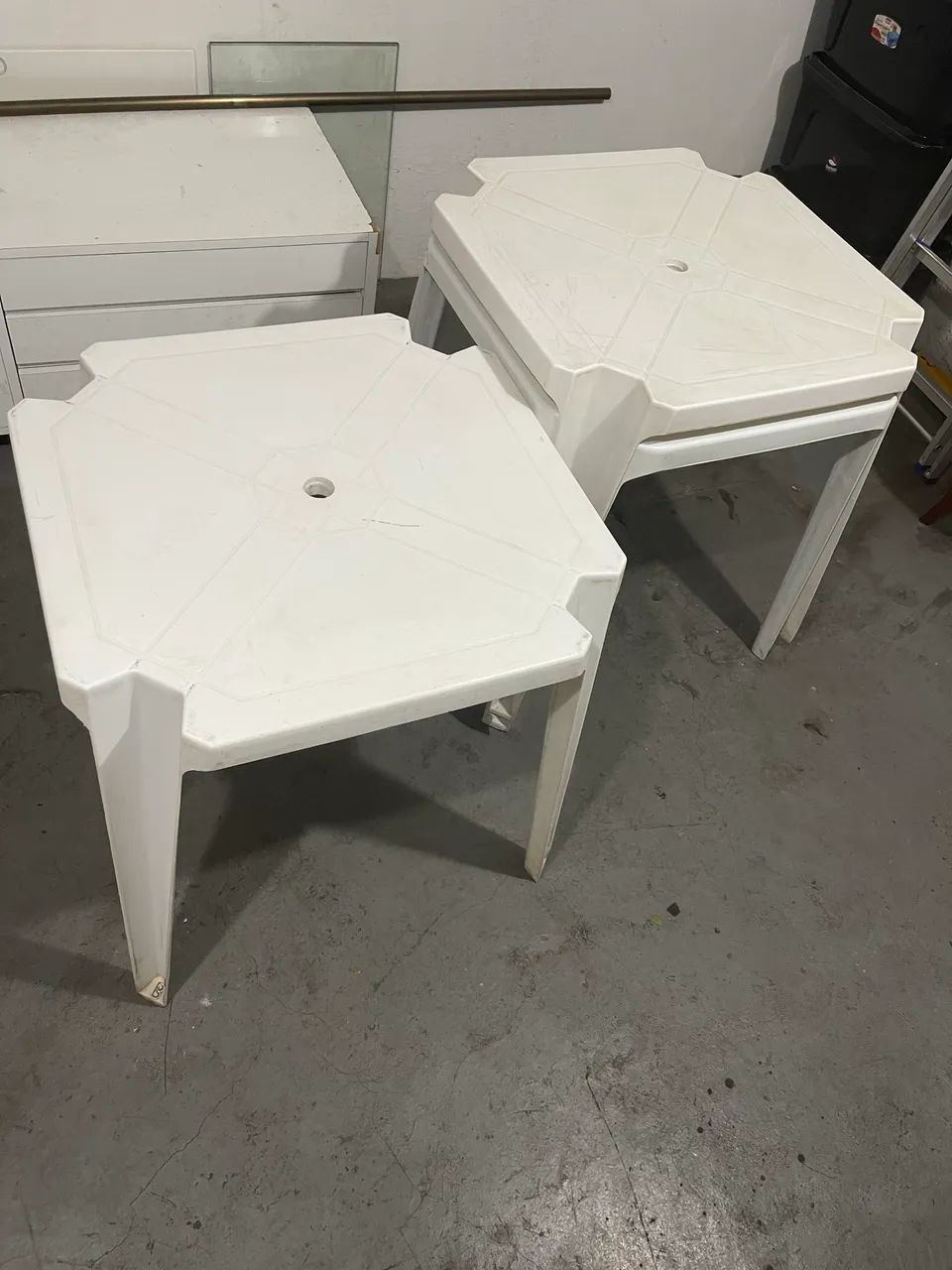 Conjunto Mesa e Cadeiras Plásticas - Foto 4