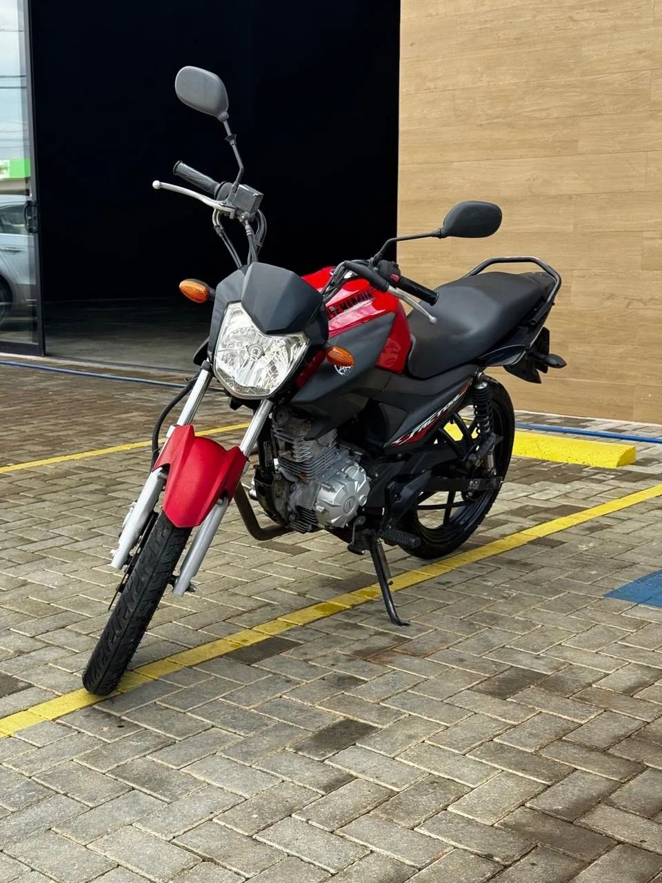 Yamaha YBR 125i FACTOR ED/FLEX