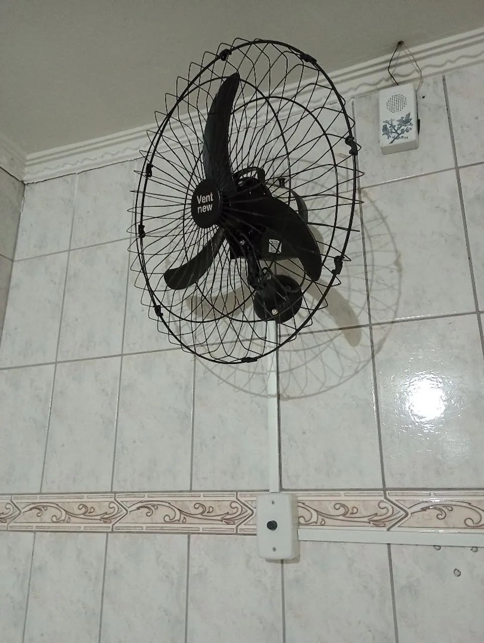 Ventilador de teto e 1 de parede - Foto 4