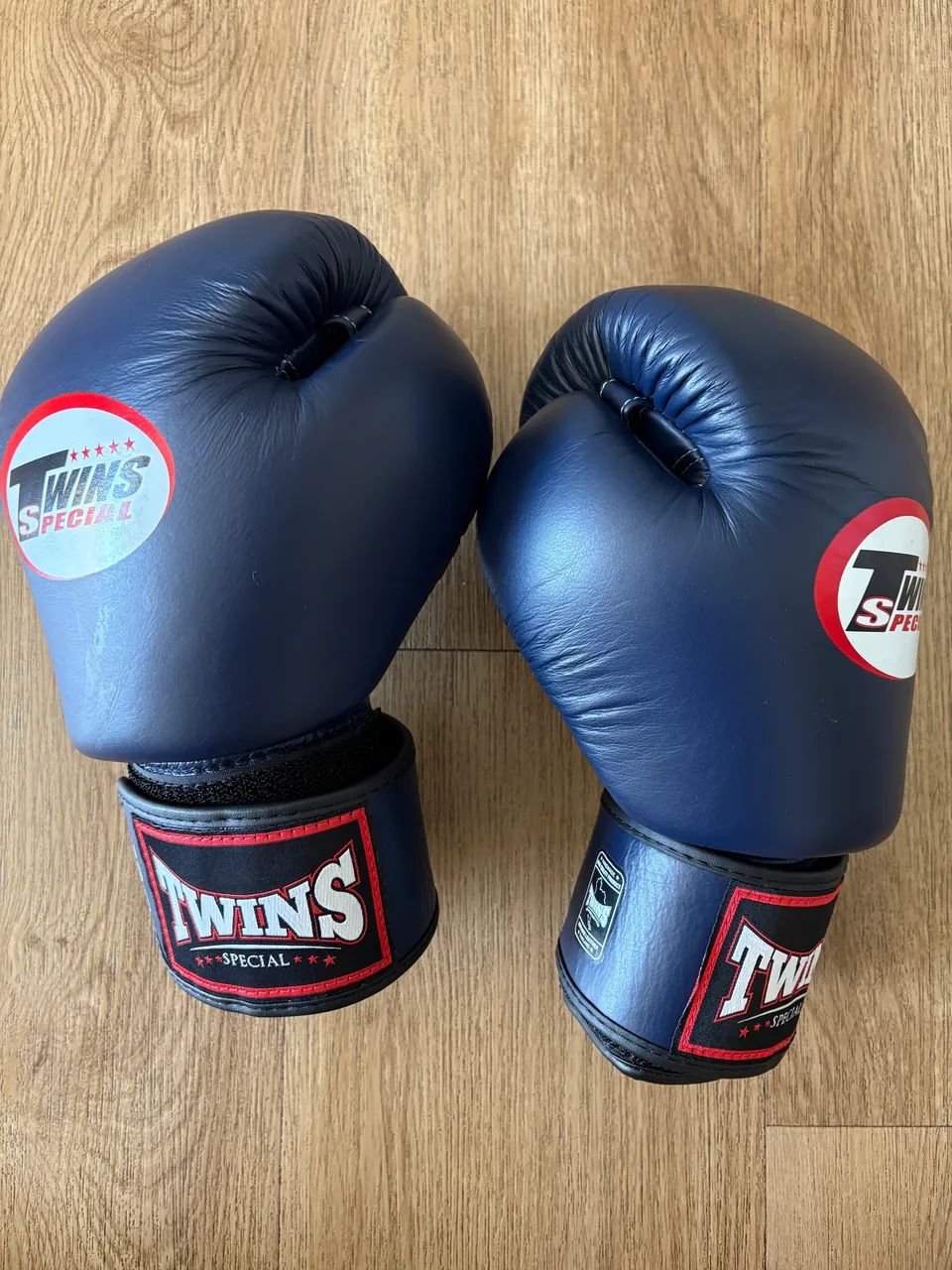 Luva Twins Boxe Muay Thai 12 oz - Foto 2