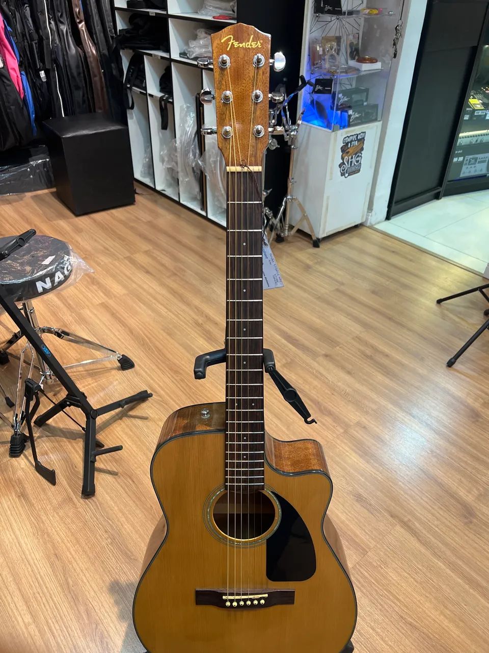 Violão Fender 