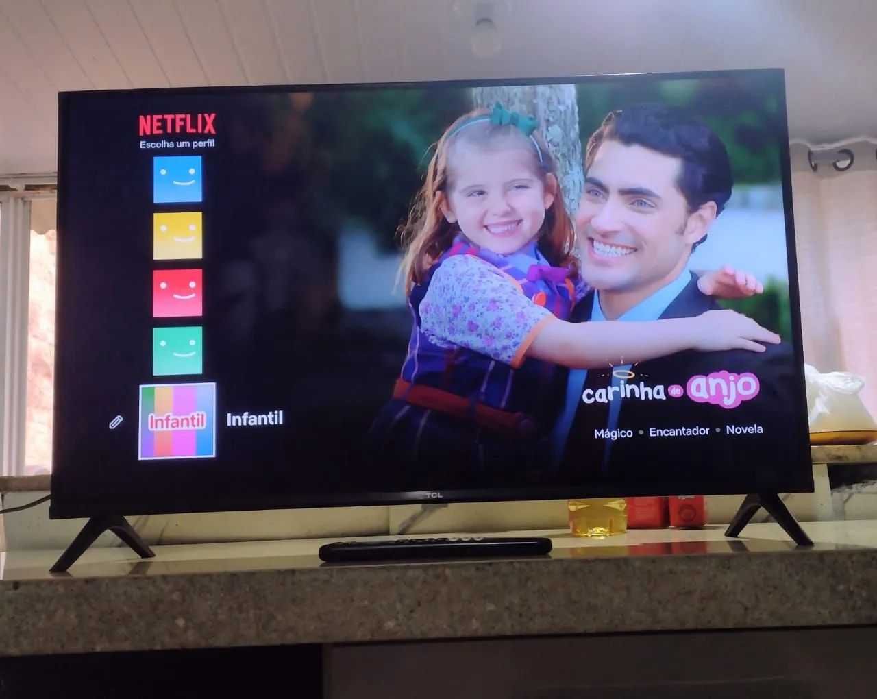 Tv Smart android (32) semi nova. - Foto 2