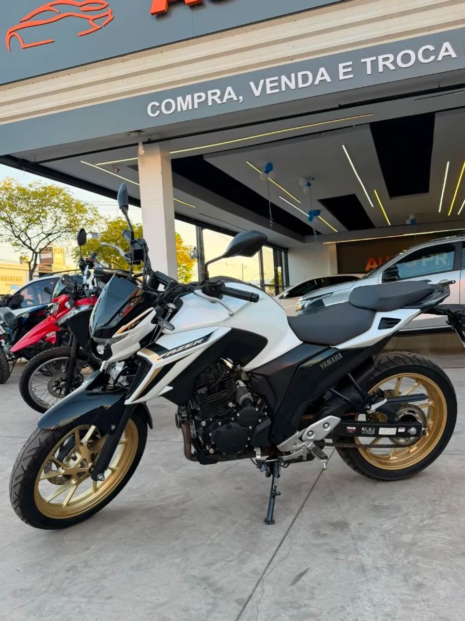 Moto parcelada - Foto 2