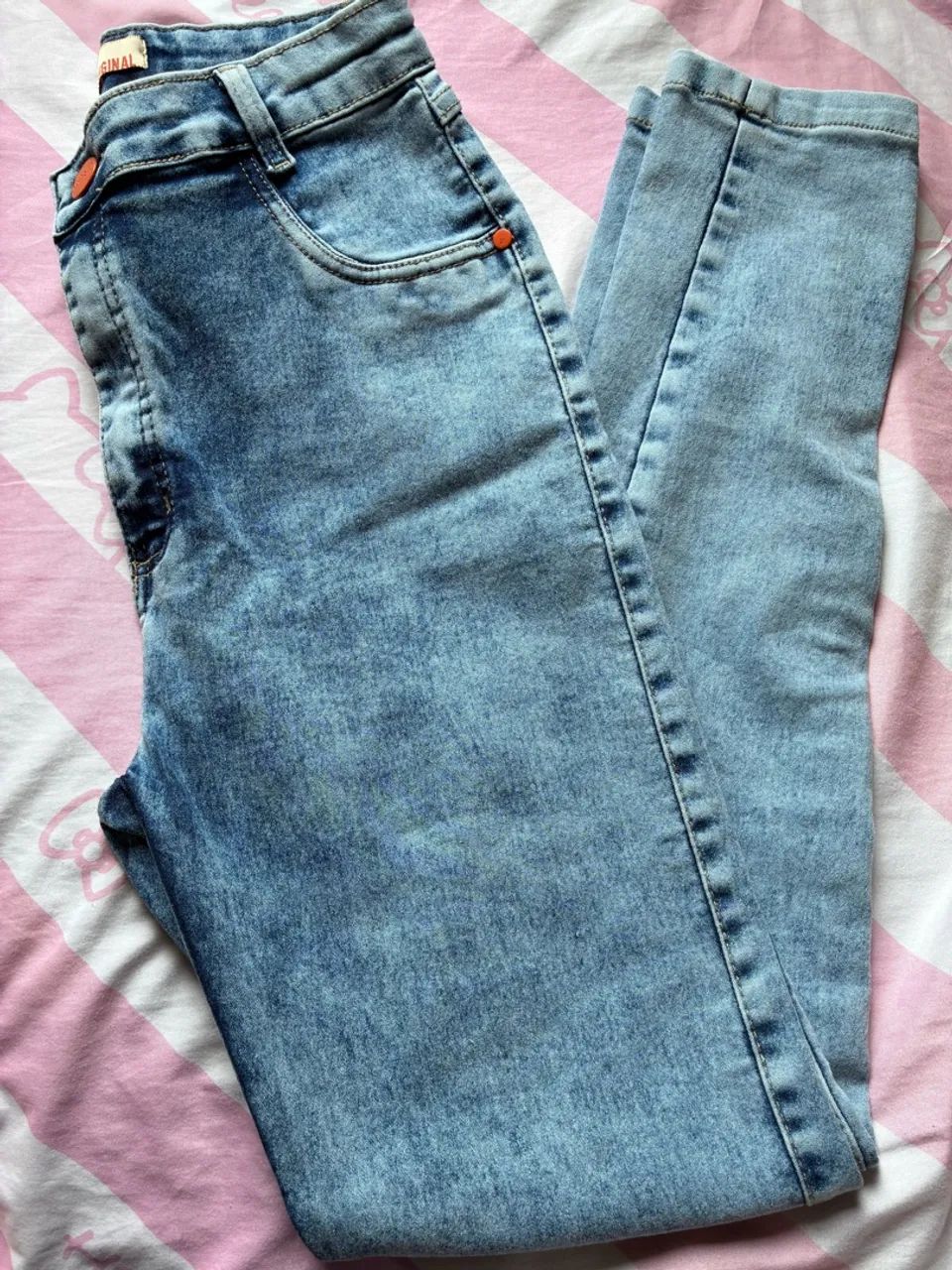 Calca jeans marmorizada pimenta original  - Foto 2