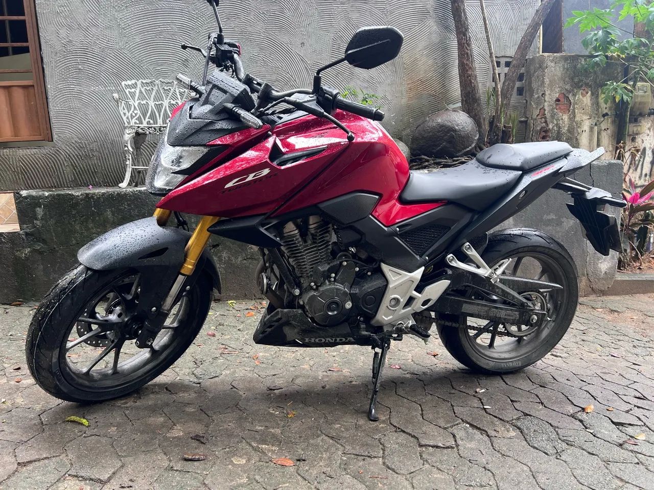 CBF 300 - 2027 