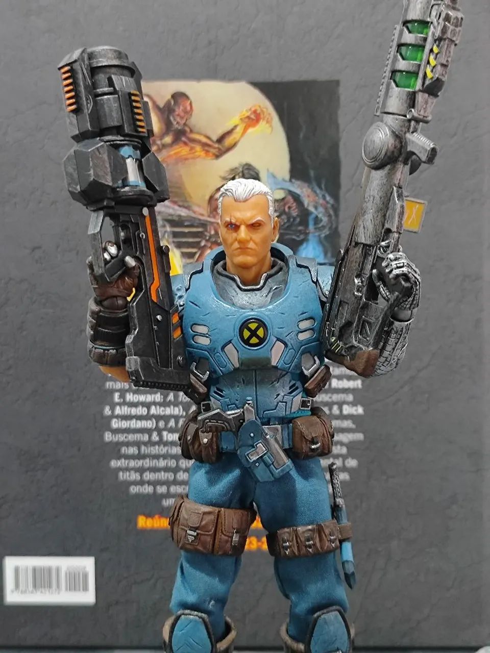 Cable mezco toy one 12 - Original, leia a descrição - Hobbies e