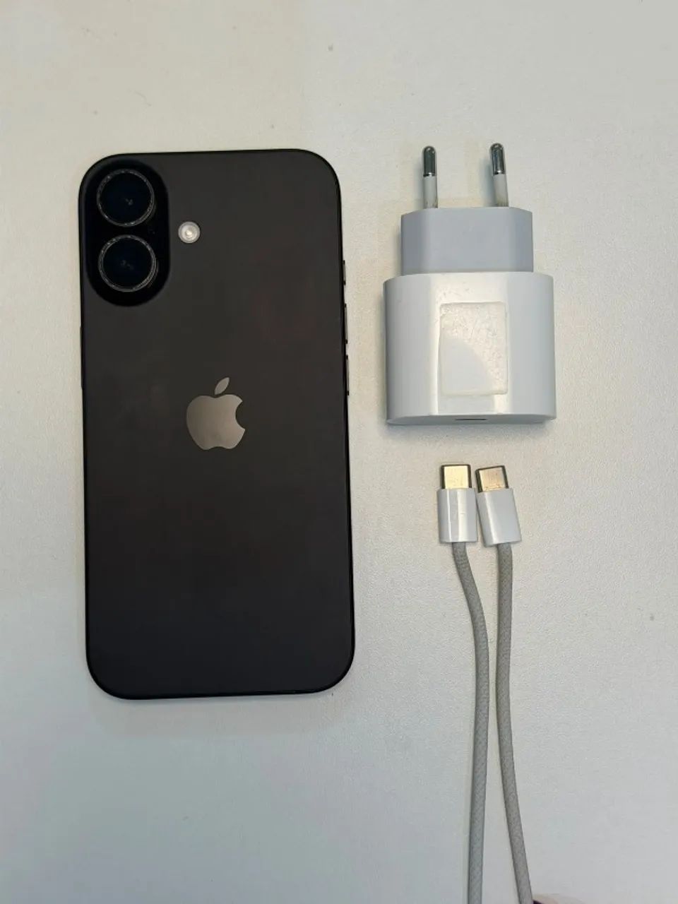 iPhone 16 128 GB - Preto - Usado - Foto 2