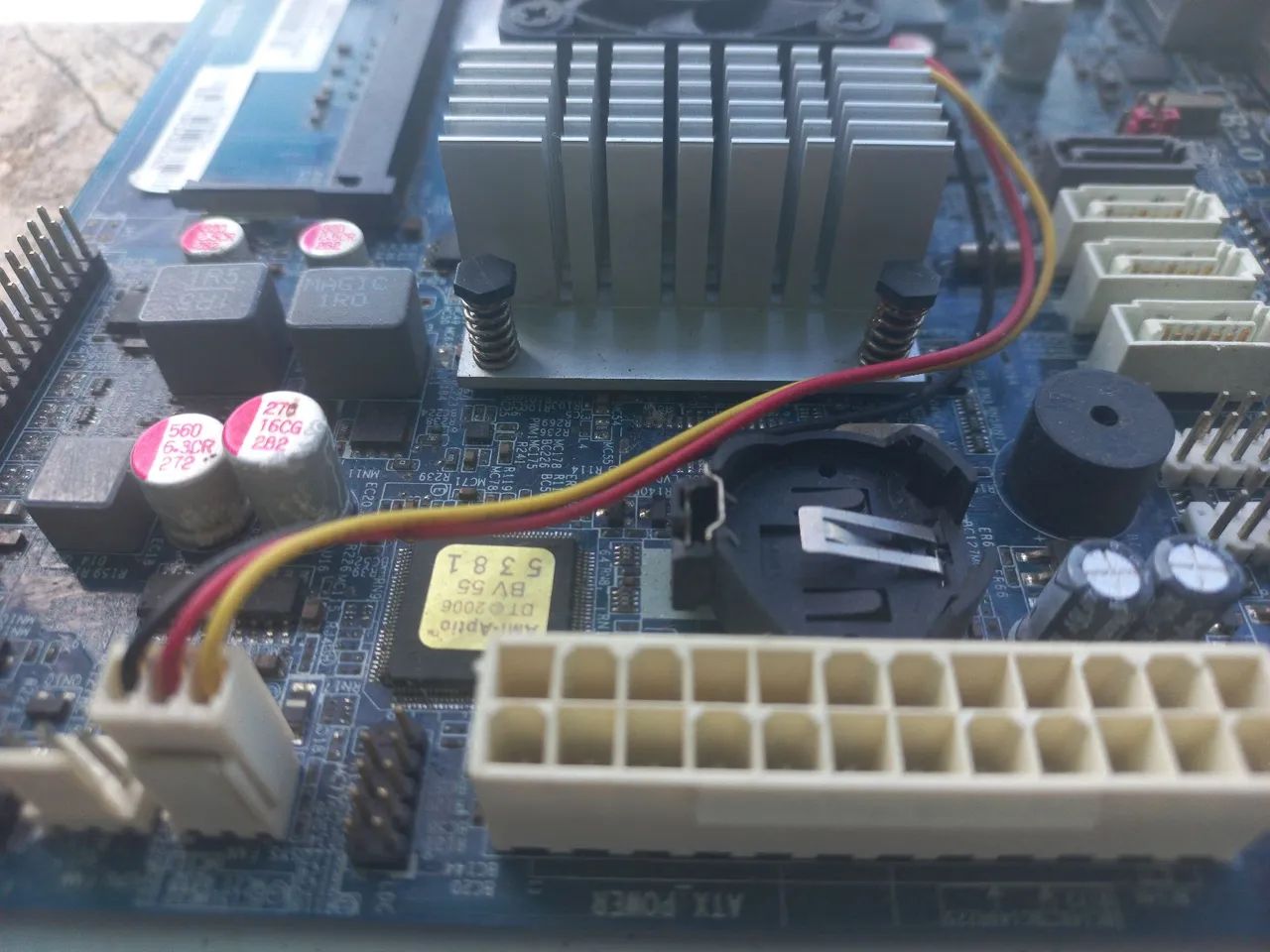 Placa mãe  com defeito NM70-l - Foto 4