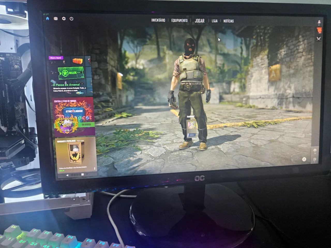 Monitor AOC, 17 polegadas 1080p com detalhes 