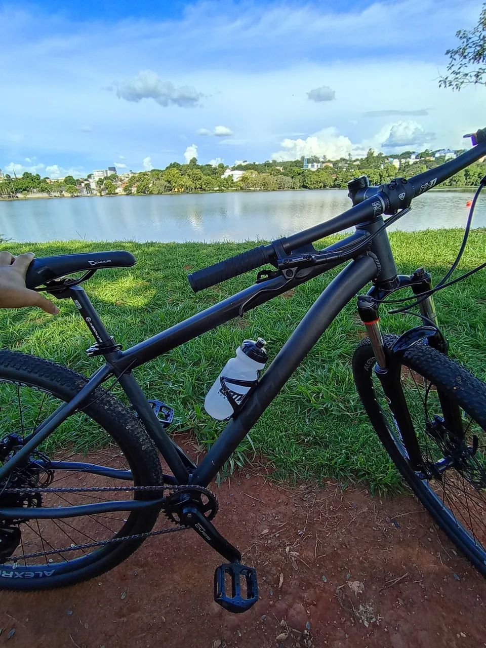 Bicicleta Aro 29 - Foto 2