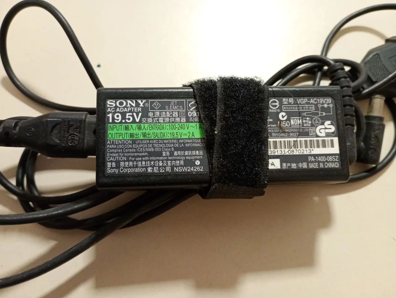 Vendo fonte para notebook Sony vaio original por 50 reais cada para vim buscar ok  - Foto 6