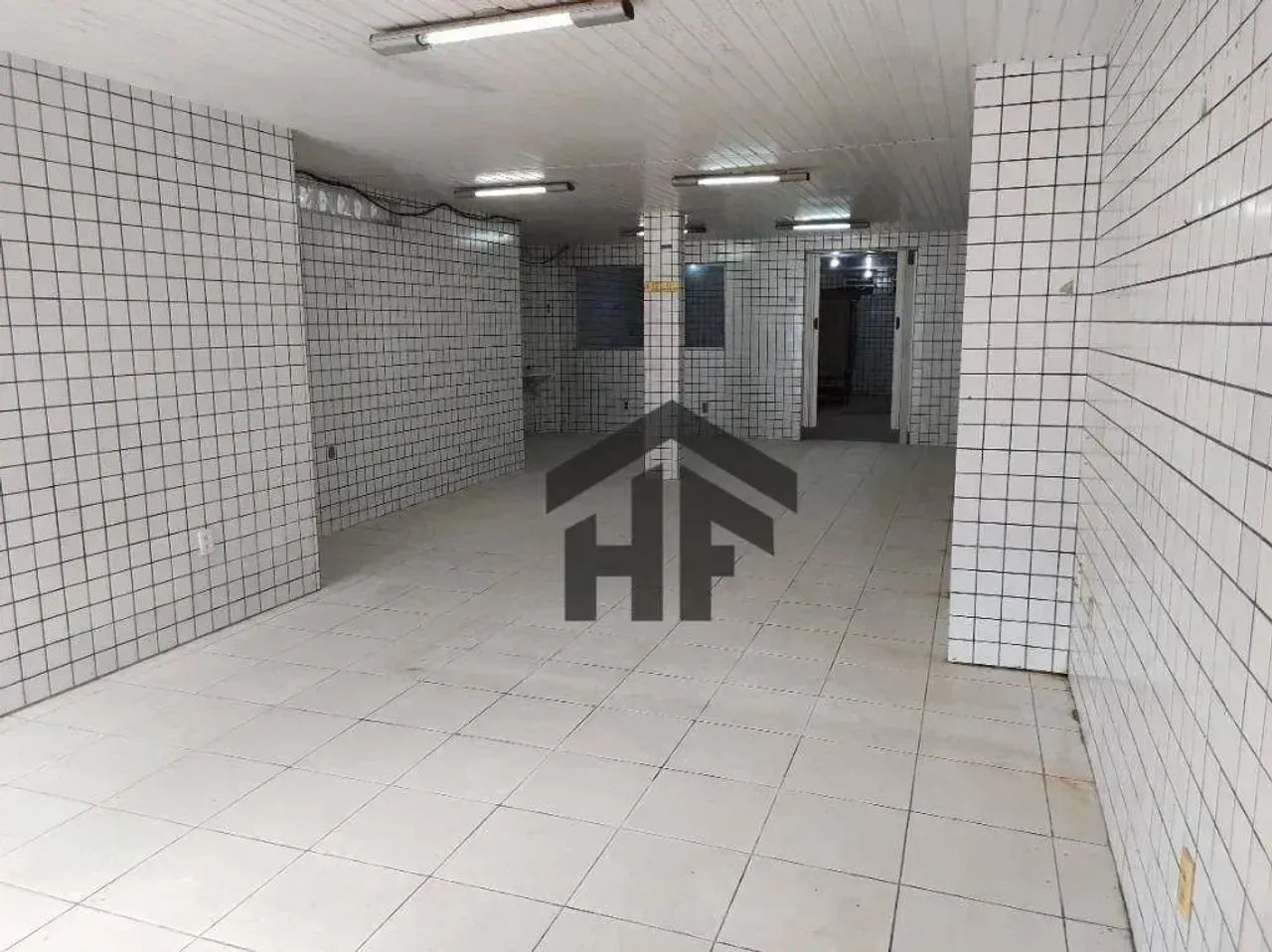 Casa com 03 Quartos e Loja no Engenho do Meio, Recife - Foto 3