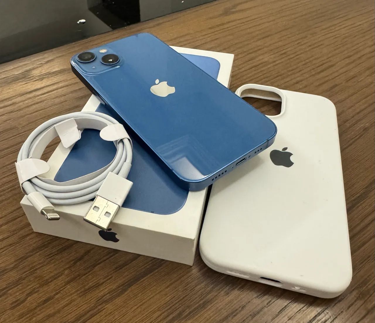 iPhone 13 256gb ( muito bom ) - Celulares e Smartphones - Setor
