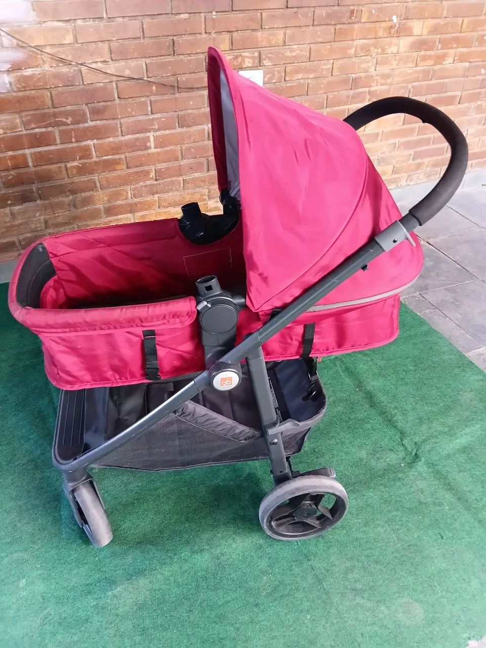 Carrinho Moisés com bebê conforto e base para  assento de carro - Foto 4