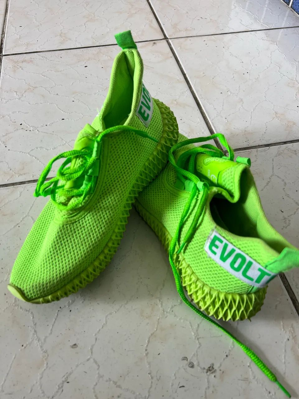 Tênis feminino verde cana NOVO - Foto 4