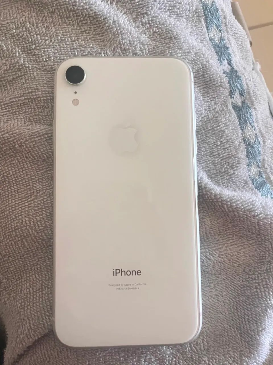 iPhone XR 