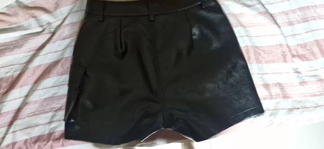 Short saia de couro tamanho pp - Foto 3