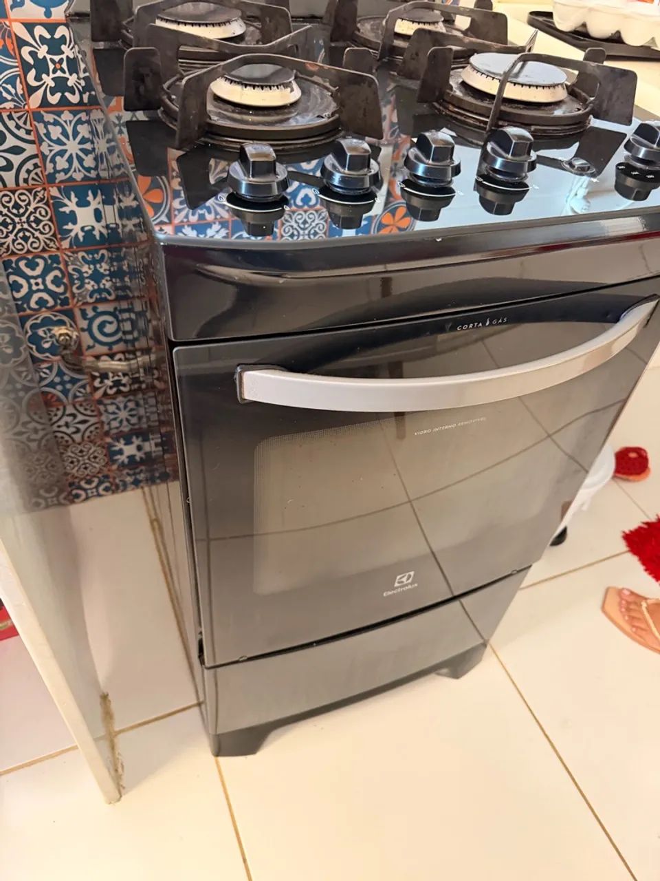 Fogão Electrolux tampo de vidro  - Foto 3