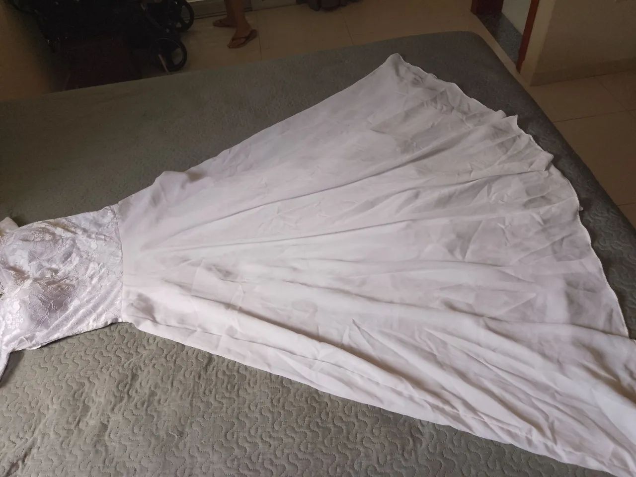 Vestido de noiva bem novo - Foto 3