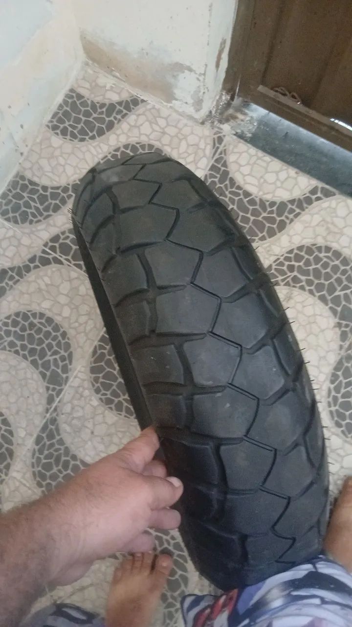 Vendo um pneu  - Foto 2