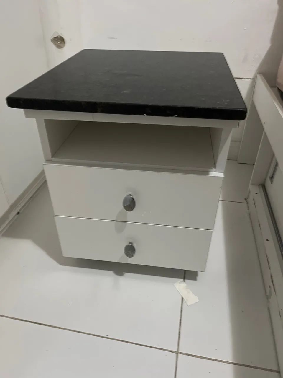 Cômoda de mármore 