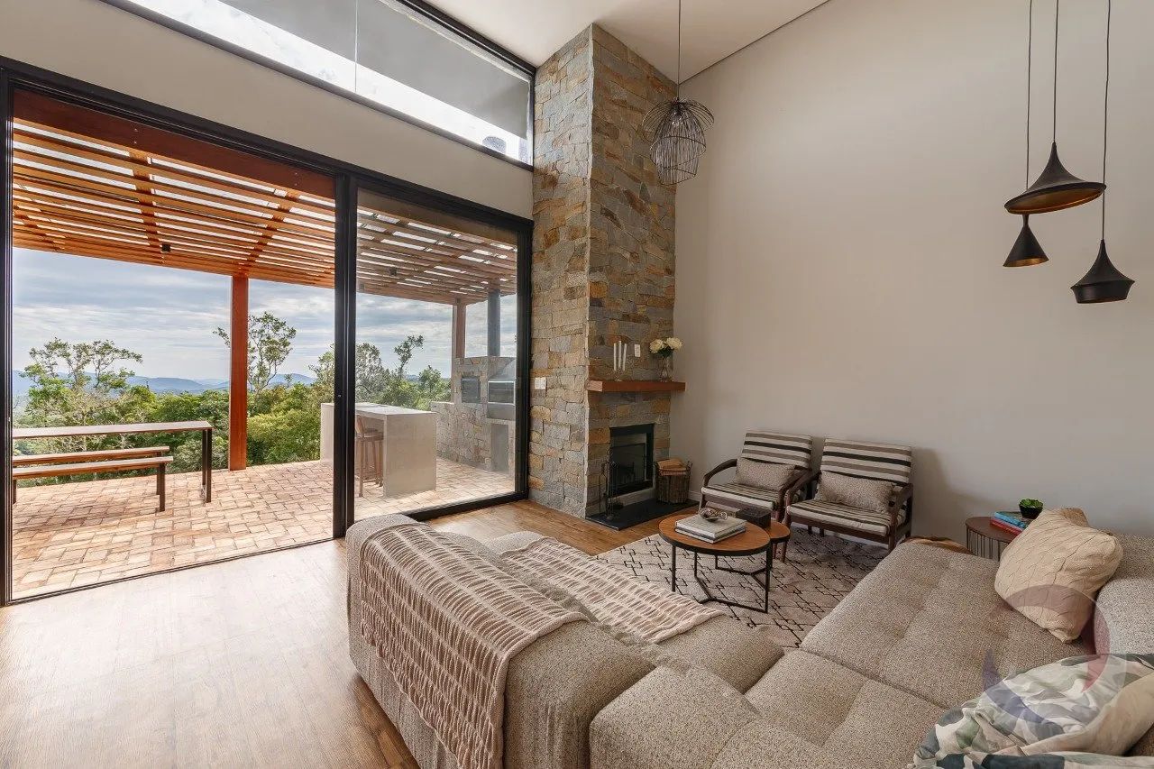 Casa de 225m² com 2 suítes em Rancho Queimado