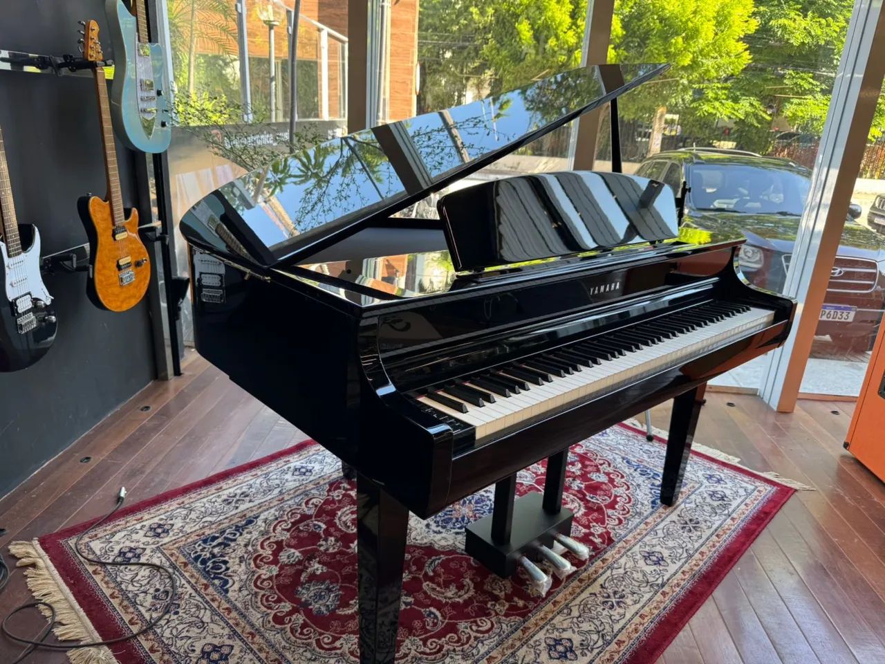 Yamaha Clavinova CLP-765GP